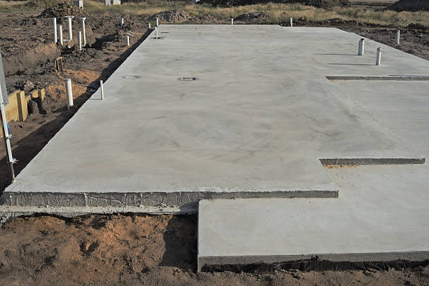 Best Concrete Driveway Installation in Eastpointe, MI